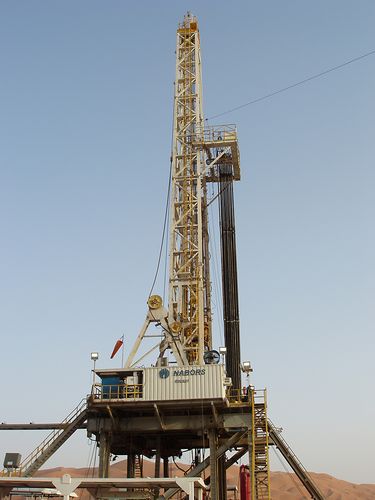 2008年天传所为naborse制造的zj70db石油钻机电控系统在沙特运行.jpg