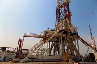 海外工程公司科威特公司两支井队完成钻机平移