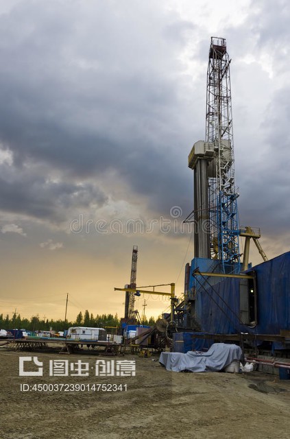 石油钻机Oil rig